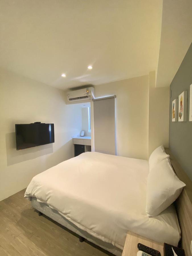 Fj Minihouse Apartamento Taichung Exterior foto